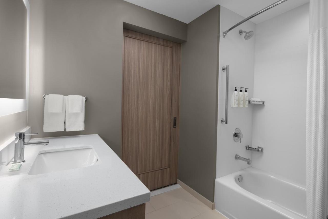 Springhill Suites By Marriott Myrtle Beach Oceanfront Dış mekan fotoğraf